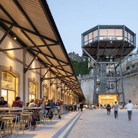 Design At The Center Porto